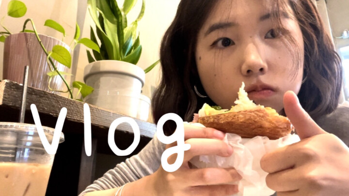 Vlog: It’s Weekend | What’s the rule that it starts pouring right after you wash your hair? / Went t