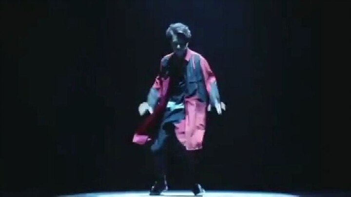 هاتان الرقصتان لدايتشي أونو مذهلتان حقًا