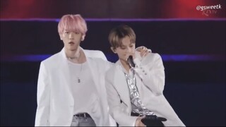 边伯贤  feat.李马克 SMTOWN LIVE (放送)现场版