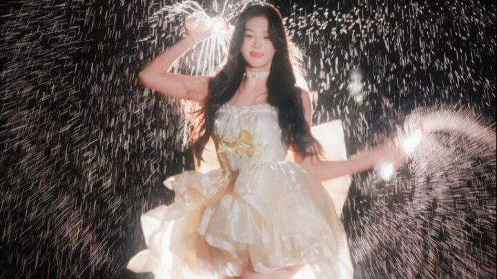 ปีใหม่นี้ต้องเต้น One Spark ให้สุด! ปลุกกระแสฮิตอีกครั้ง!