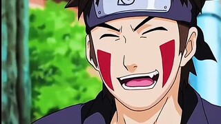 Di awal Shippuden, saat Naruto baru saja kembali ke Desa Konoha, Hinata pingsan karena malu
