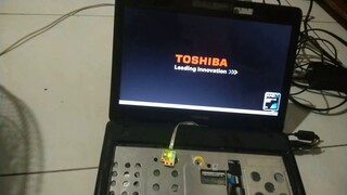 Ngecek kondisi laptop lama gue karena gabut internet mati