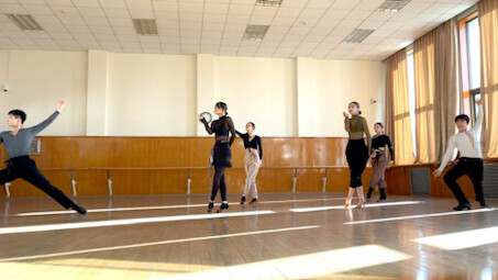 伦巴单solo你更喜欢男版还是女版？