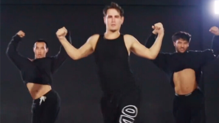 How can kielturin twist so beautifully～JoJo choreography greedy