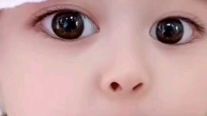 ánh mắt thiên thần