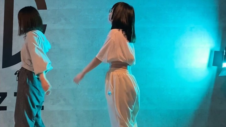 เมื่อวานเล่นร็อกกับซัมบ้าไปแล้ว