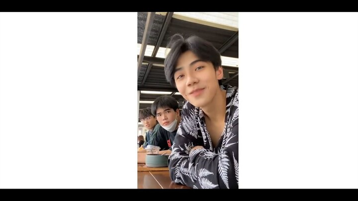 สาวๆมาทางนี้