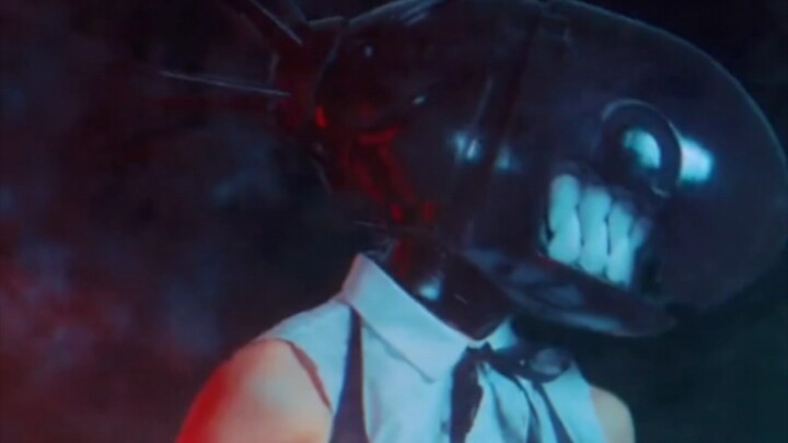 ชายเลื่อยยนต์ เลเซ่