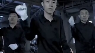 Xa tít trên bầu trời xanh.mp4