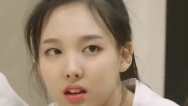 وجه لين نارا في فترة سيكستيين 🥺 #لين نارا