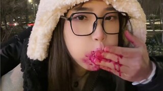 哥们可是一口一个火龙果 怎么能对哥们起歹念