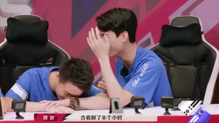 【Gong Jun】Mereka juga biasa saja! Aduh—p2 Junzi berhasil menjadi penggemar idola!!!