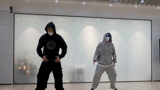 Shotaro and Sungchan dance 90's love together!