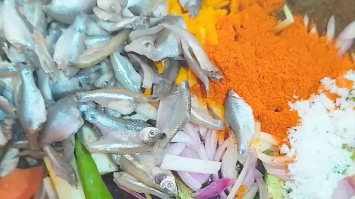 এরকম ঝাল ঝাল তরকারি হলে ভরপেট খাওয়া যায়  #food #foryoupagereels