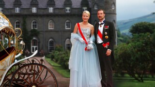 A Waitress Liked by a Handsome Man, Unaware He is a Crown Prince of Norway