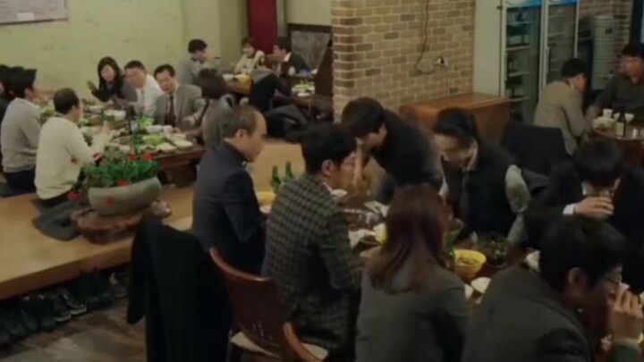 I can't stop Laughting in this scene