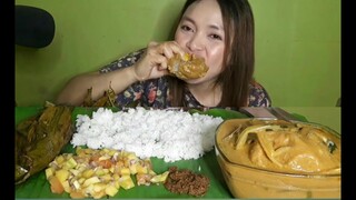 PINAPUTOK NA TILAPIA/KARE KARE AT TINADTAD NA MANGGA WITH BAGOONG