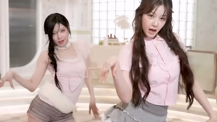 Kumpulan tantangan duo BABYMONSTER untuk lagu “SugarHoneyIceTea”!