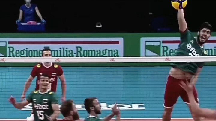 [Men’s Volleyball] Even standing on the court makes you tremble with fear.