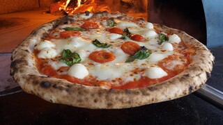 이태리 정통 스타일 화덕 피자 / Italian style oven pizza - korean street food