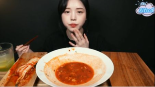Mì gà cay và cơm cuộn ba chỉ phần cuối #mukbang