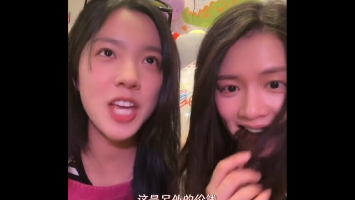 Trang Đạt Phi diễn “âm kẹp” cực nóng phỏng lưỡi 🥵🥵🥵