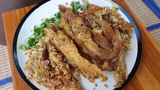 ปลาเนื้ออ่อนทอดกระเทียมพริกไทย กรอบ อร่อย หอมไปถึงดาวพลูโต!!!