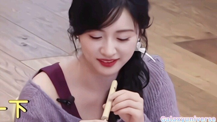 "Save M! If this were in Japan, they'd totally go crazy..."