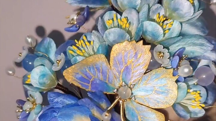 มงกุฎผมดอกไม้กำมะหยี่