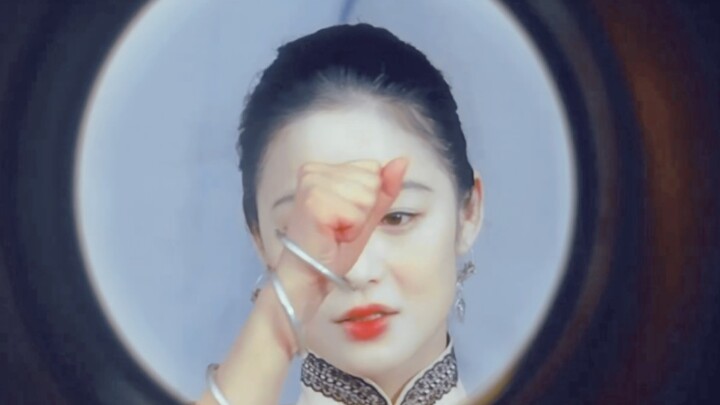 【Zhou Yun】Lihatlah bagaimana sang istri terlihat di balik kamera seorang raja film — adegan meniup b