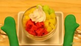 [Clay stop-motion animation] A little cute and a little cute fruit salad