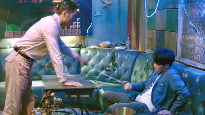 【Apa kamu aman?】 Ngarahin rantai borgol aja udah kelewat nggak sopan, terus tiba-tiba aja dalam kepa