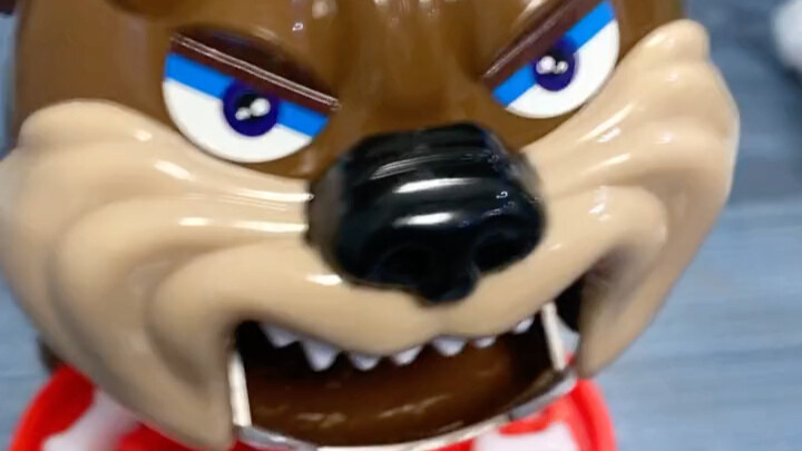 This dog is really protective of its food…