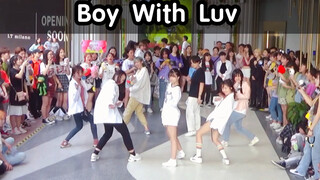 [Tarian] Grup tari menampilkan <Boys with Luv> di Chengdu|BTS