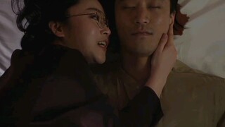 TERLALU TEROBSESI DENGAN TEMAN KERJA NYA