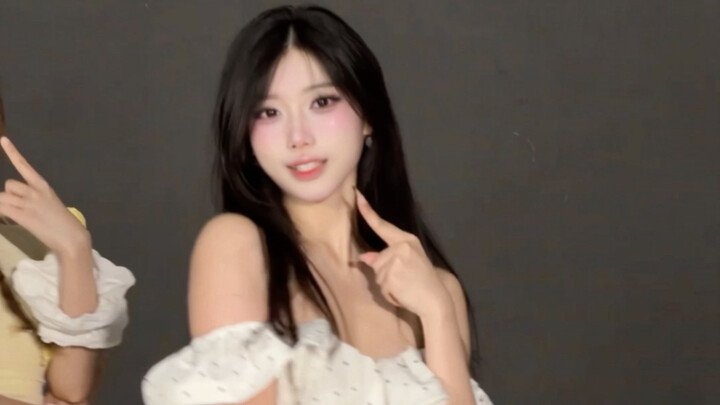 ฉันก็ร้องไห้อีกแล้วˊ_>ˋ【สะอื้น】