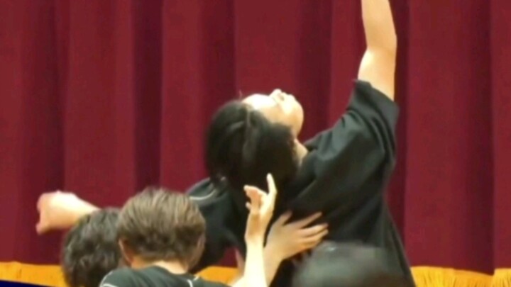 【فريق يوري】هذه المرة، سأمسك بك