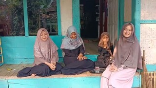 KISAH NYATA BIDADARI CANTIK TUJUH BERSAUDARA YANG TINGGAL DI PEDESAAN