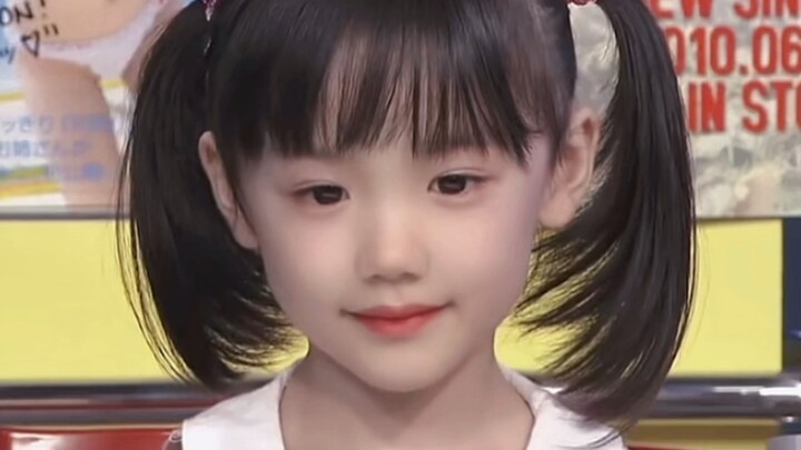 Damn, she is the girl who can turn Kimura Takuya into "chewing gum"