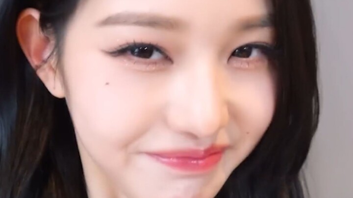 ทำไมถึงมีคนเอาตัวเองเข้าไปอยู่ในมุมมองแบบนี้นะ
