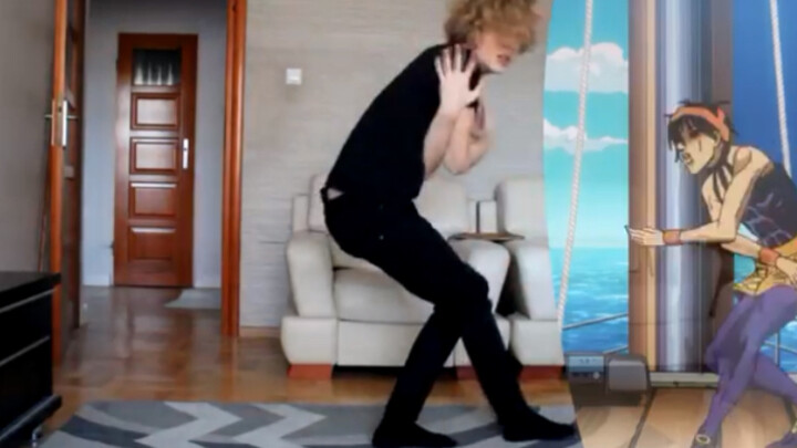 Foreign Jo fans danced the Gangster Shake with full swing and perfect reproduction.