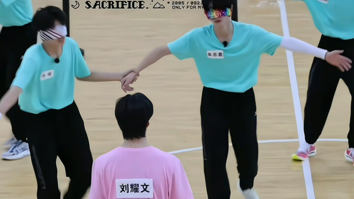 【文朱】是曾经牵过的手