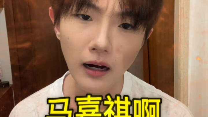 Mọi người đều nói nền tảng của tôi rất tốt..