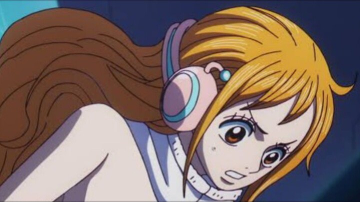 NAMI TOLONG DIPAKAI PAKAIANNYA DONG