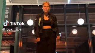 街头女战士第3季成员队长 歌曲 ECHO! 《lBUKl》个人舞蹈！！！