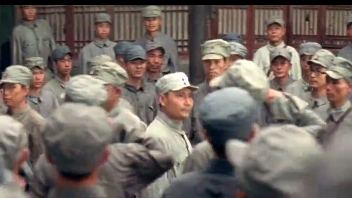 “Hội nghị không bắt tay”