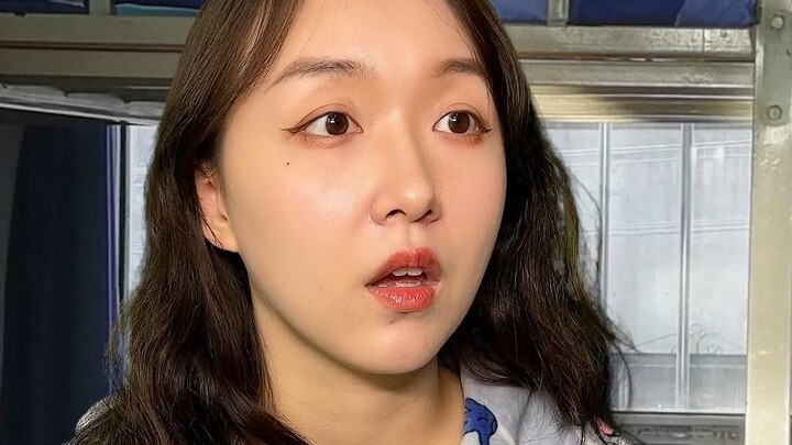 #HandTear The World Cup Everyone Cares About VS the World Cup I Care About #WayTooRealContent