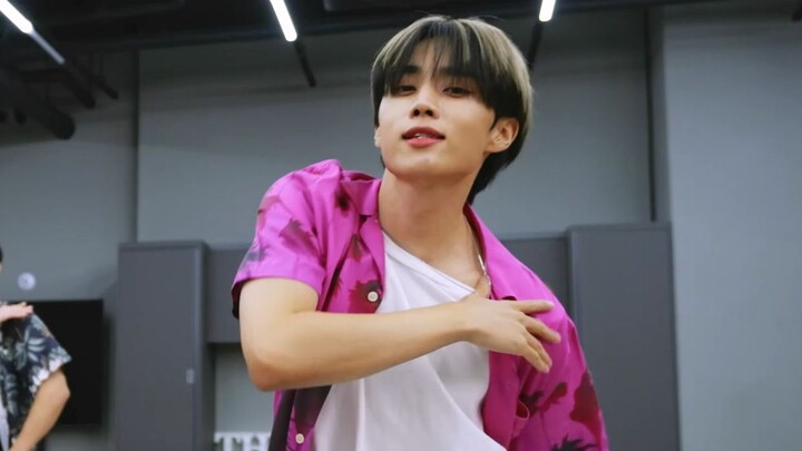 【4K】Video phòng tập THE BOYZ “LIP GLOSS” – Bản chuyển động & Bản cố định