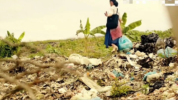 seorang anak pemulung yang bercita2 menjadi miss kamboja