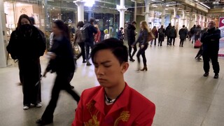 Memutar "The Butterfly Lovers" di Stasiun London, musik yang indah menghentikan keindahan Eropa!